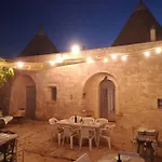 Trulli Del Maestro Hébergement de vacances Cisternino
